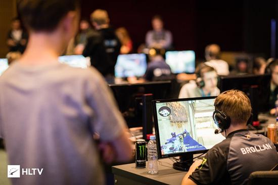 杰拉电竞与蚂蚁电竞及AMD联手推出千帧电竞新标准